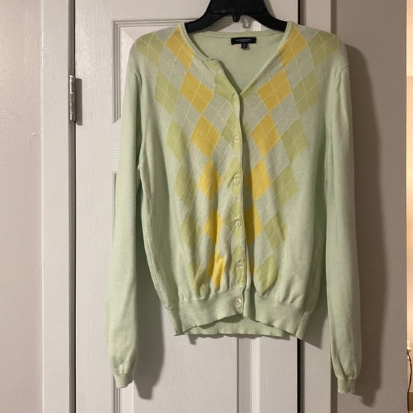 Burberry London RARE Argyle Soft Button Cardigan - Size M - Picture 1 of 5
